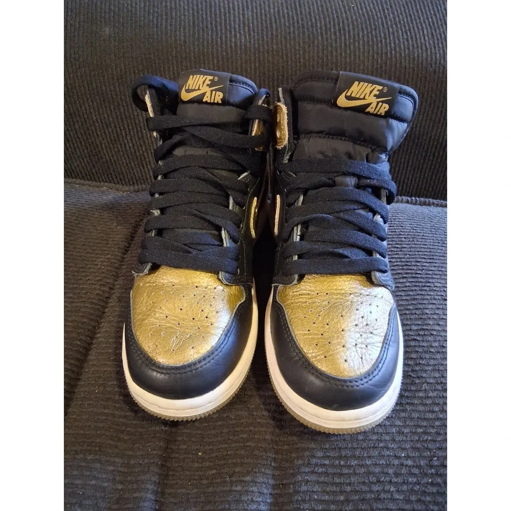 Nike Air Jordan 1 Retro High‎ OG Metallic Gold Black FD1437-071 Kids Size 4Y
